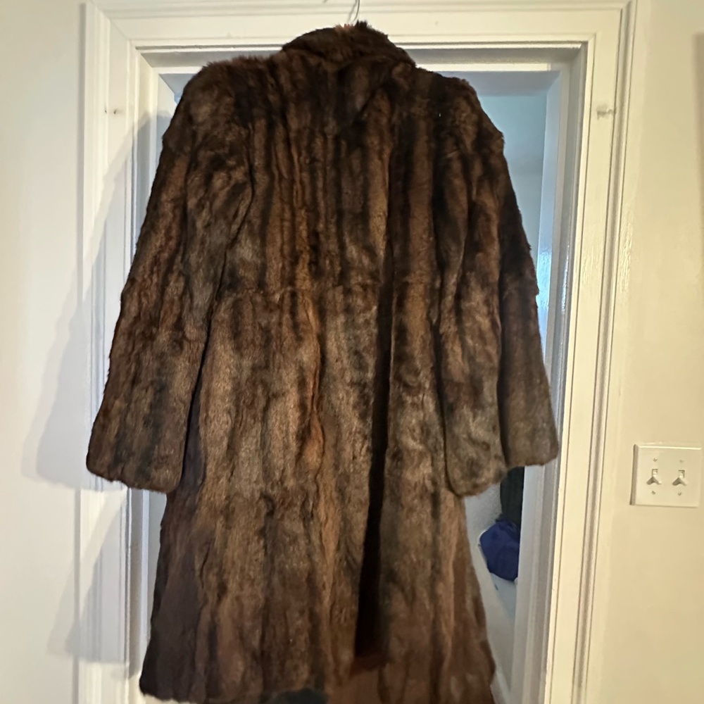 Vintage Graysons Quality Street Fur Coat